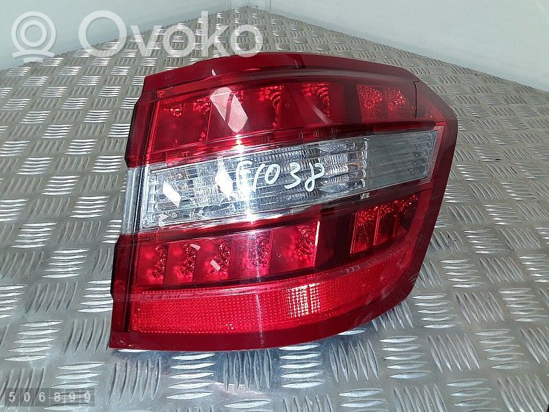 Lampa tylna