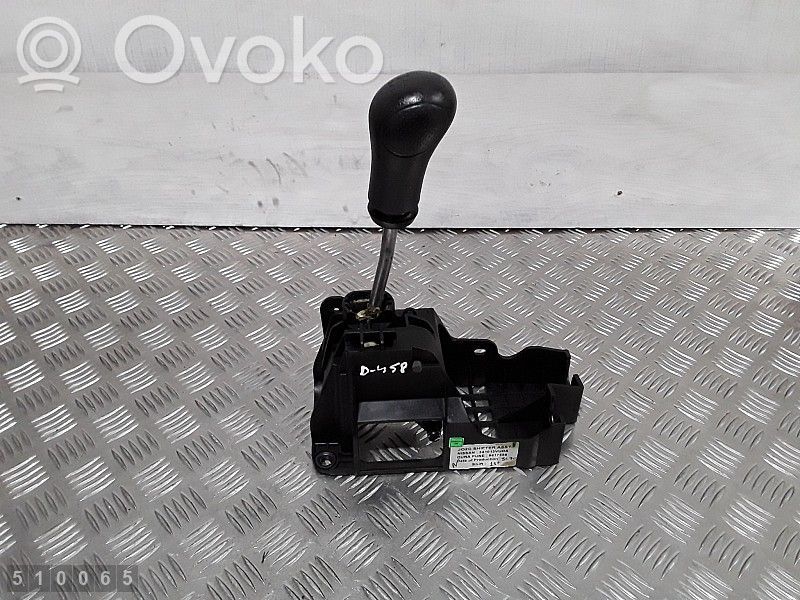 Nissan Note (E12) Gear shifter/selector 