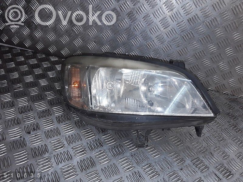 Opel Zafira A Faro/fanale