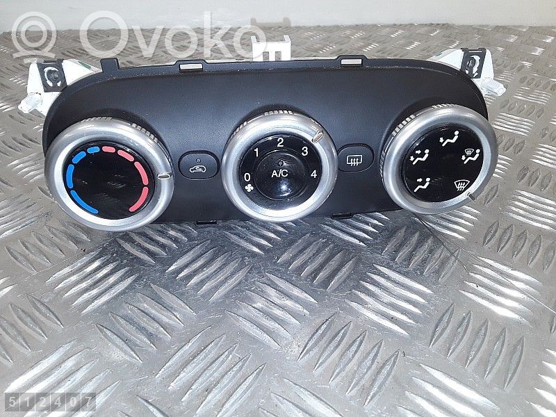 Fiat 500L Panel klimatyzacji 