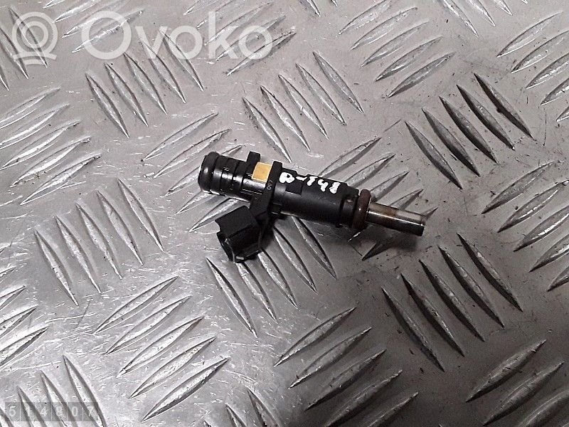 Inyector de combustible   V752817680