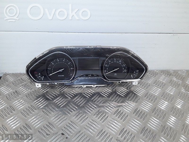 Peugeot 208 I Nopeusmittari (mittaristo) 