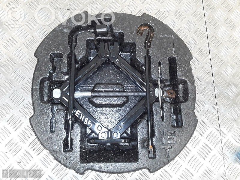 KIA Ceed Tool set 