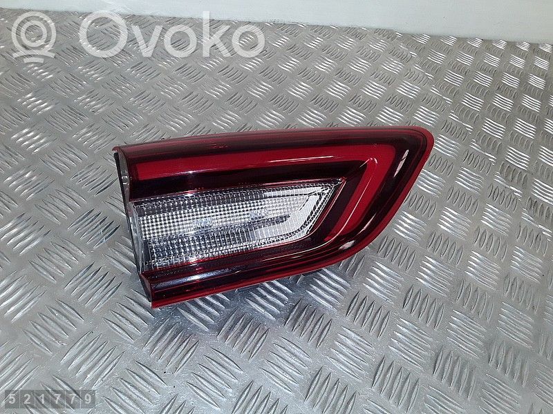 Ford Kuga III Lampy tylnej klapy bagażnika 