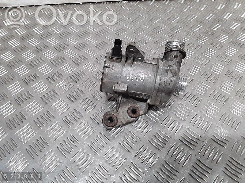 BMW 3 E92 E93 Pompe de circulation d'eau 