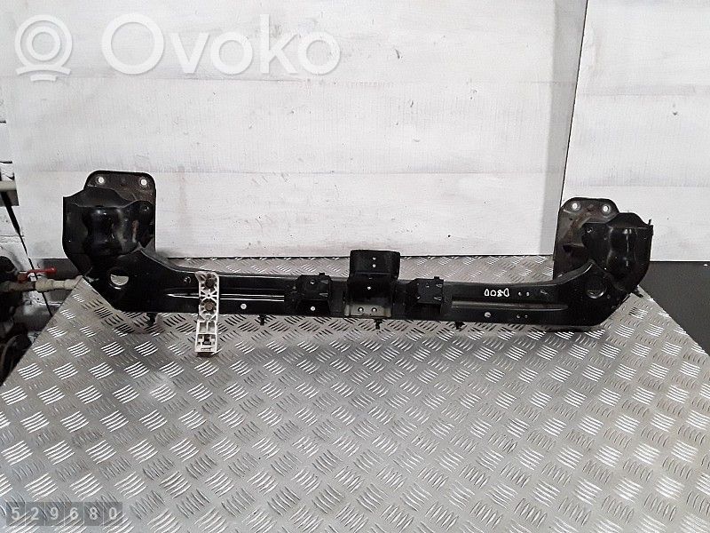 Front bumper cross member   6400A781