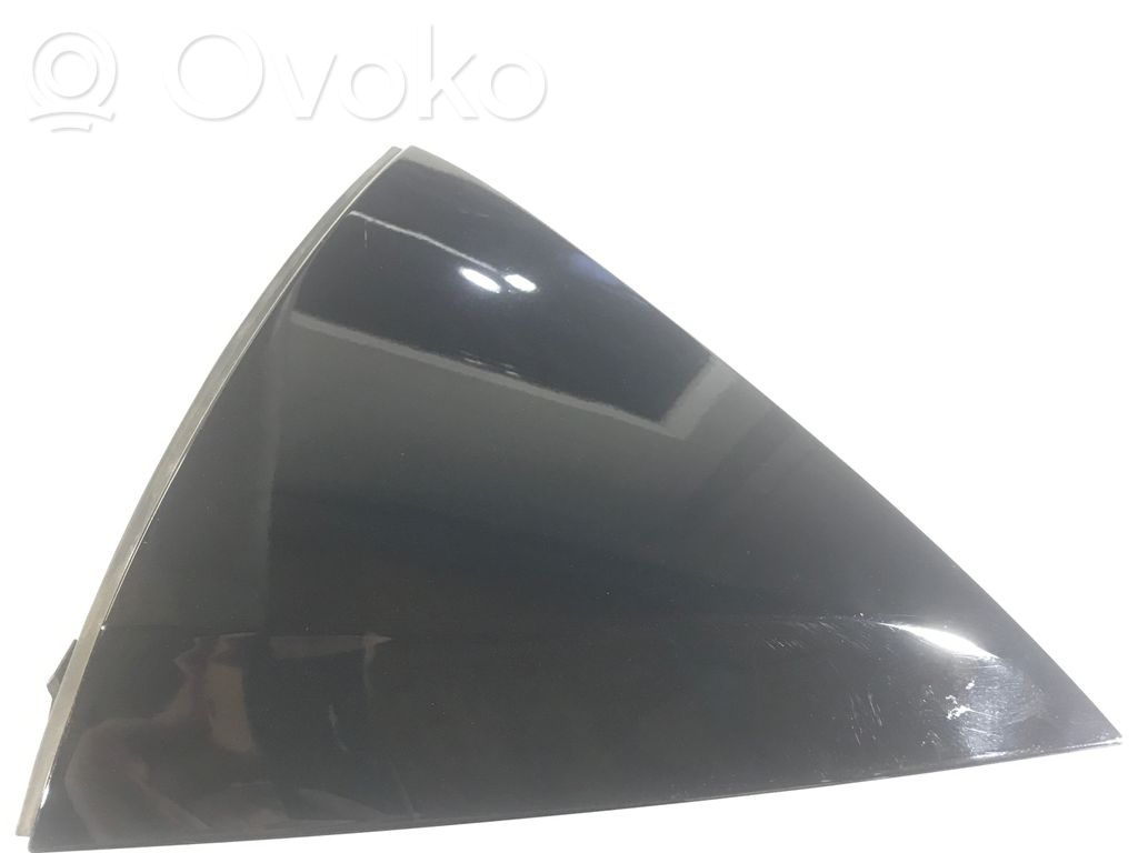 Chrysler Pacifica Other sill/pillar trim element 
