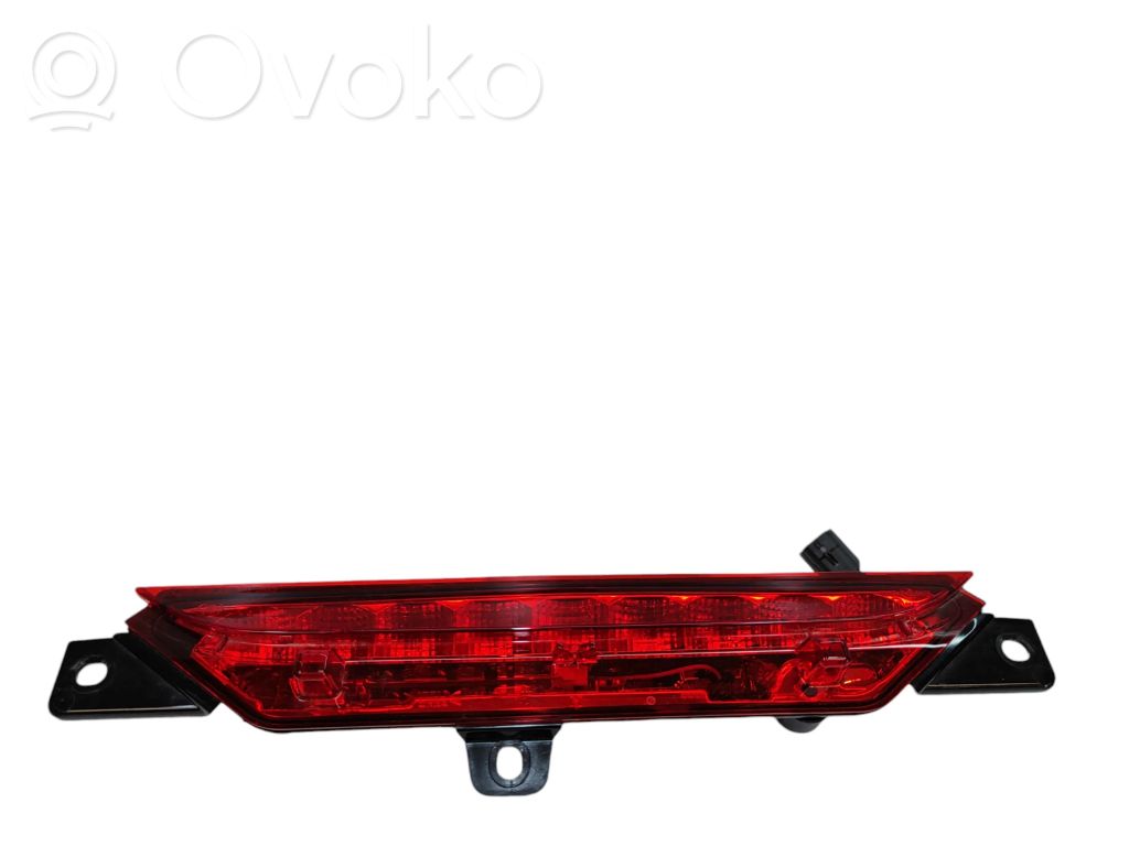 Chrysler Pacifica Third/center stoplight 