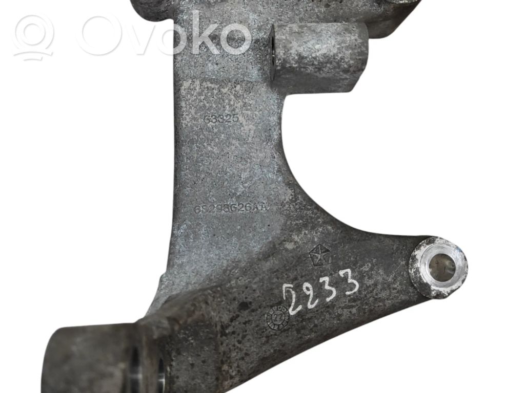 Jeep Compass Front differential bracket 