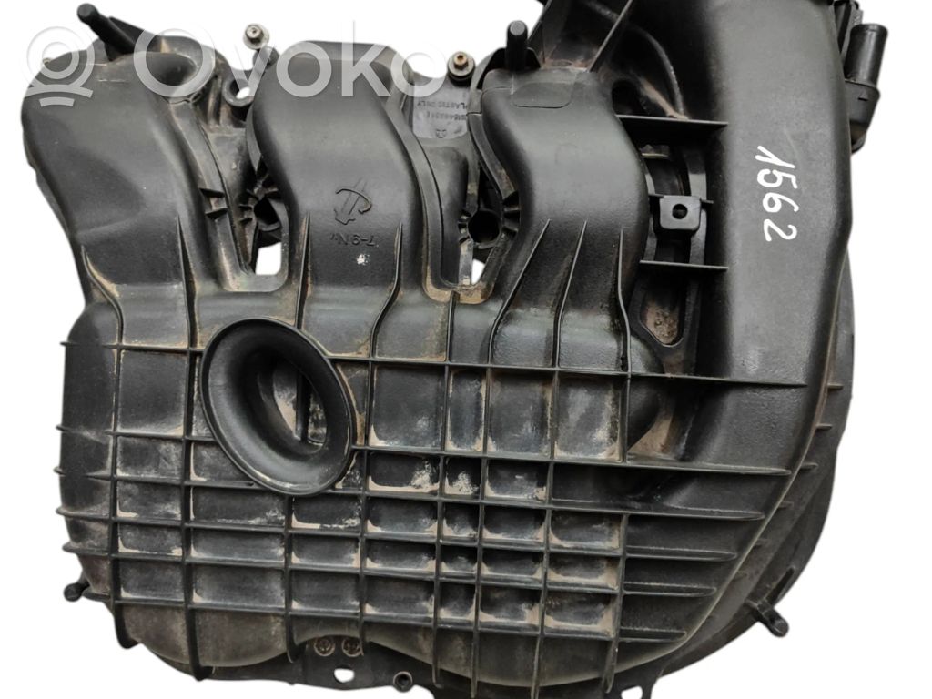 Dodge Grand Caravan Intake manifold 
