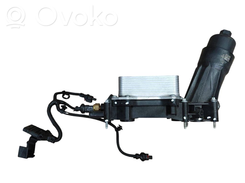 Jeep Grand Cherokee WL Oil filter mounting bracket 