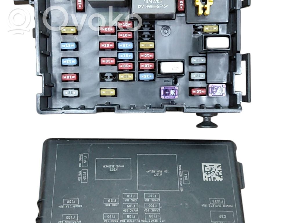 Fiat Freemont Fuse module 