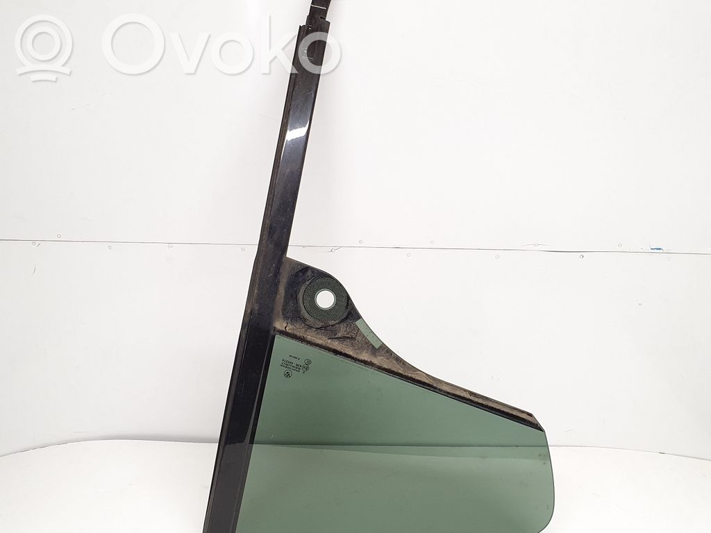 BMW 6 F06 Gran coupe Rear vent window glass 