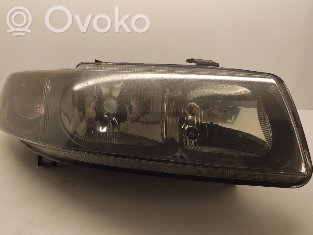 Seat Toledo II (1M) Scheinwerfer 