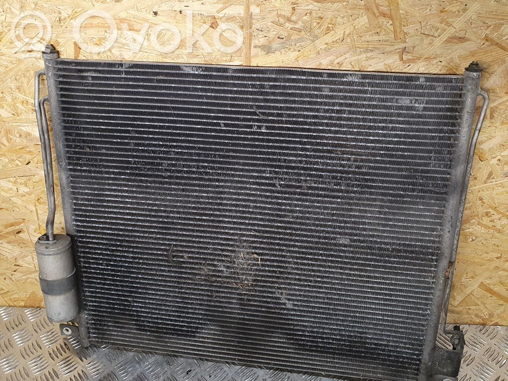 Nissan Navara D40 Oro kondicionieriaus radiatorius aušinimo 