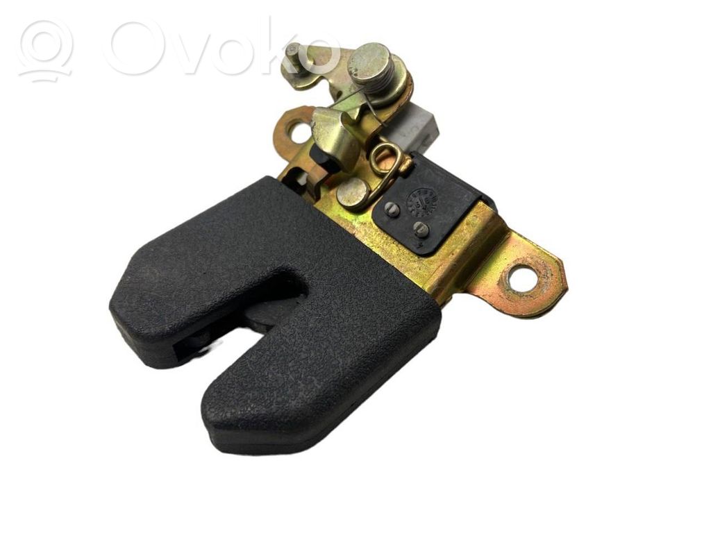 Volkswagen Bora Tailgate/trunk/boot lock/catch/latch 