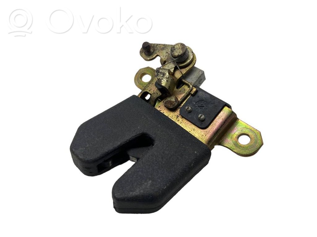 Volkswagen Bora Tailgate/trunk/boot lock/catch/latch 
