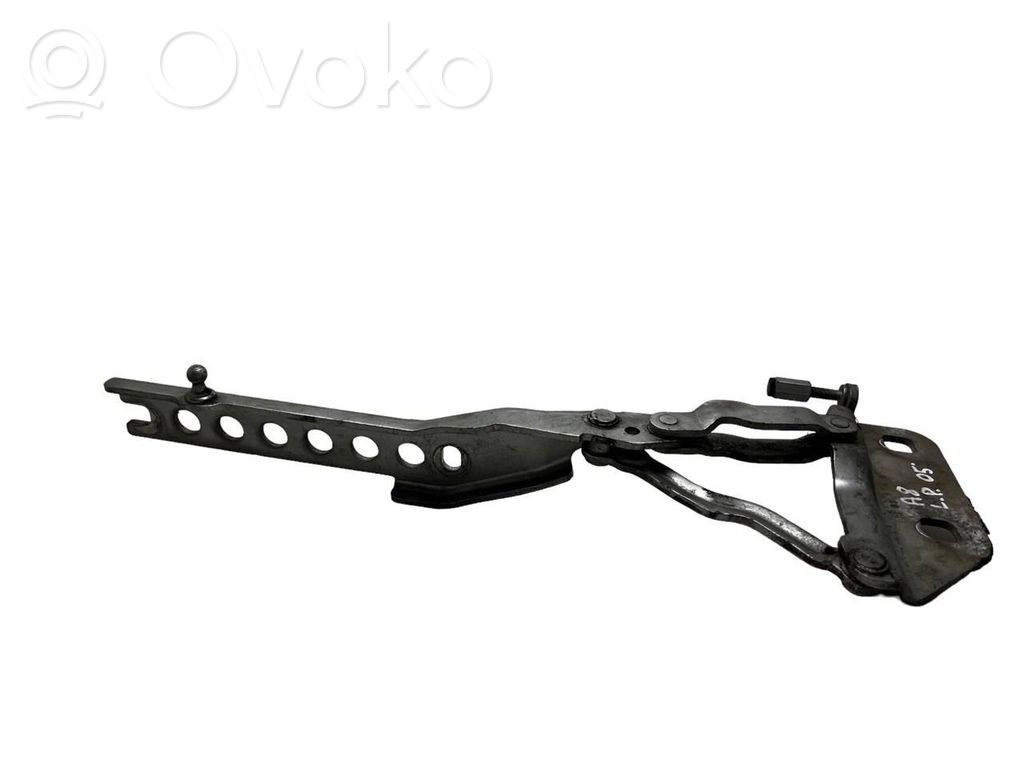 Engine bonnet/hood hinges   4E0823301E
