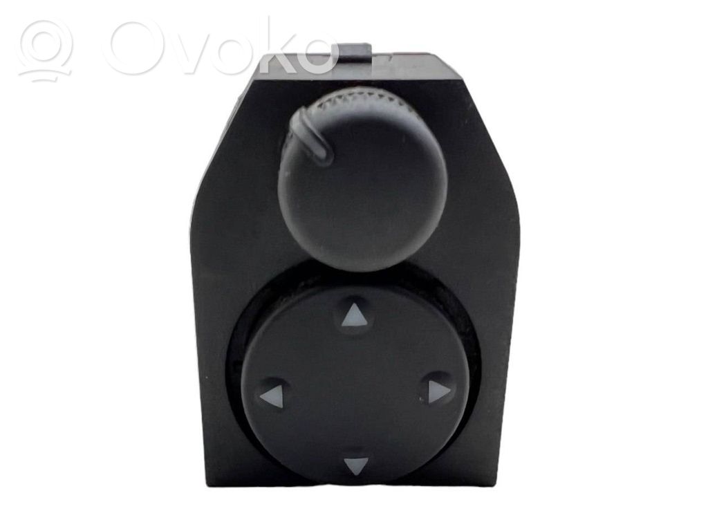 Audi A3 S3 8L Wing mirror switch 