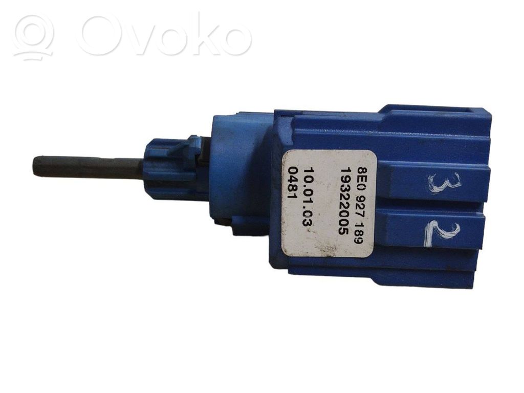 Volkswagen PASSAT B5.5 Brake pedal sensor switch 