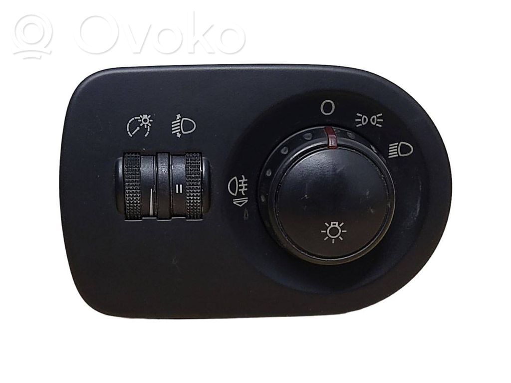 Seat Leon (1P) Light switch 