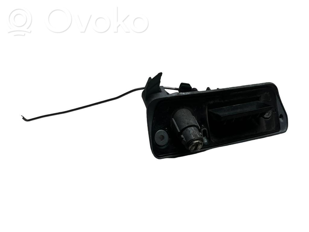 Volkswagen Caddy Zamek klapy tylnej / bagażnika 
