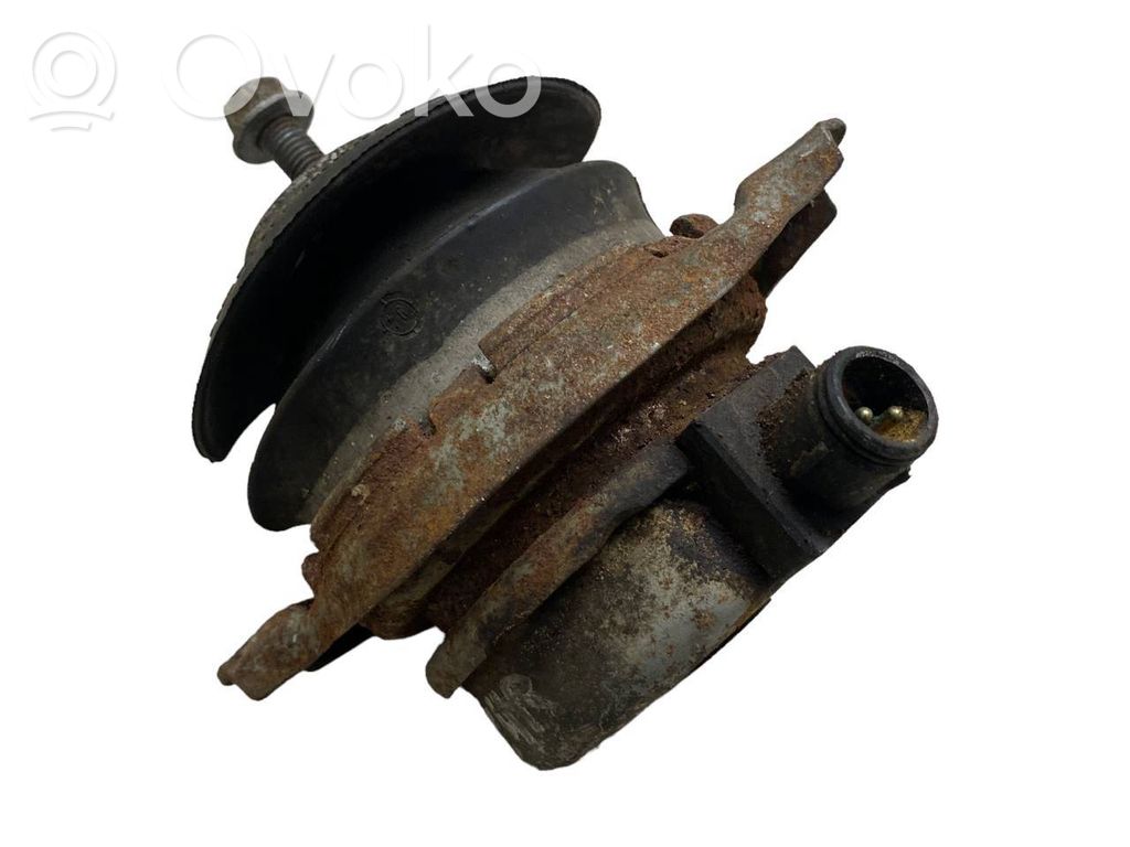 Audi 100 S4 C4 Engine mount bracket 