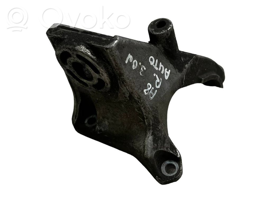 Audi A8 S8 D3 4E Gearbox mounting bracket 