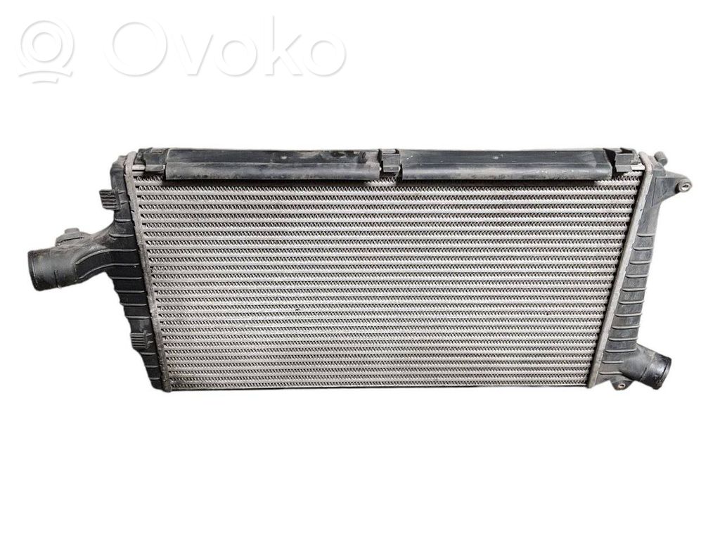 Audi A6 S6 C5 4B Interkūlerio radiatorius 