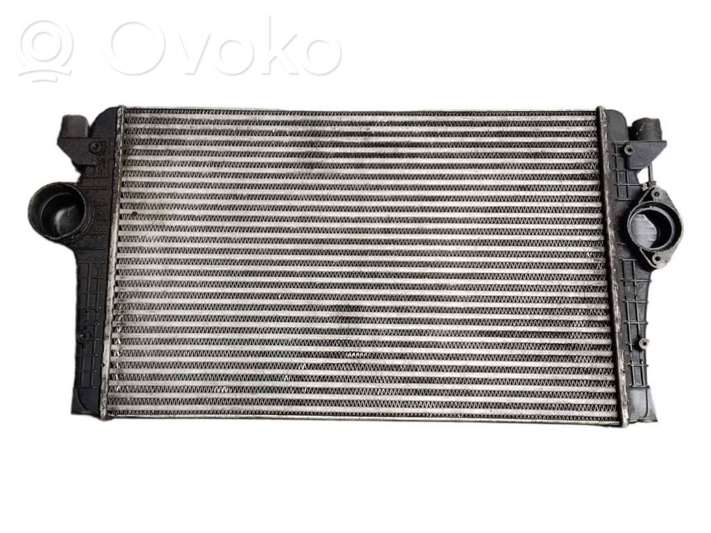 Volkswagen Sharan Chłodnica powietrza doładowującego / Intercooler 