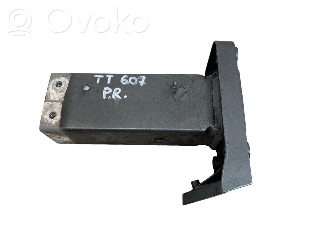 Audi TT TTS Mk2 Front bumper shock/impact absorber 