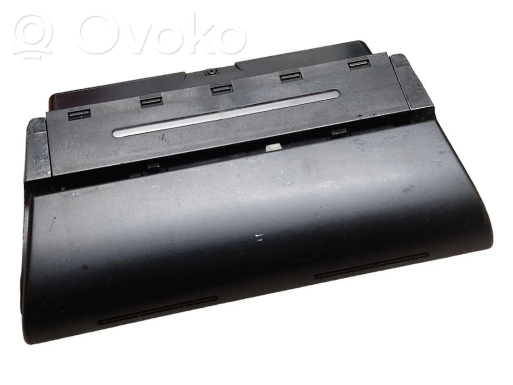 Audi A4 S4 B6 8E 8H Aschenbecher 