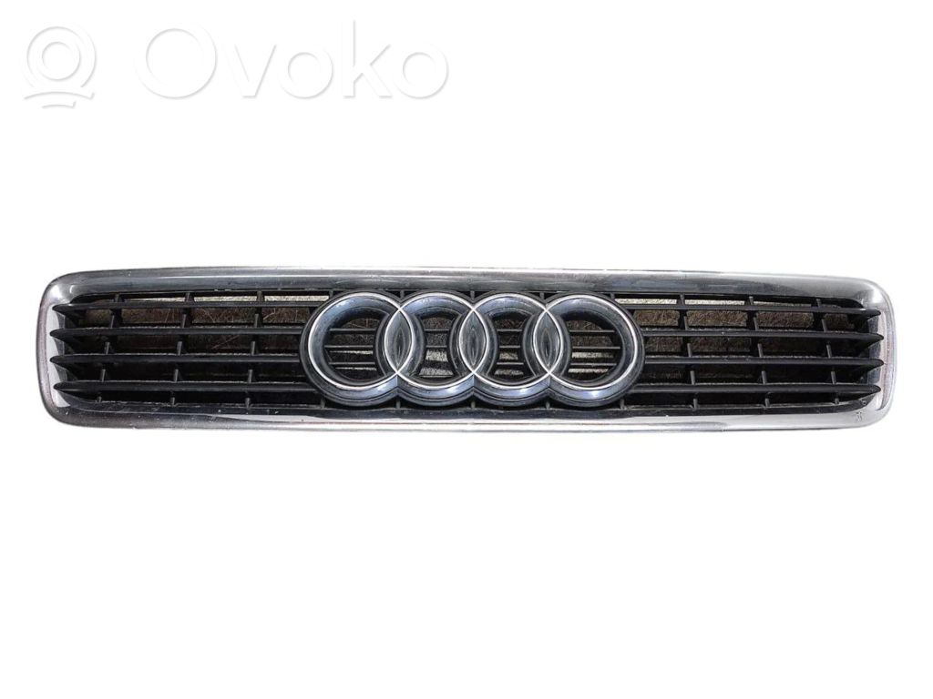 Audi A4 S4 B5 8D Etusäleikkö 