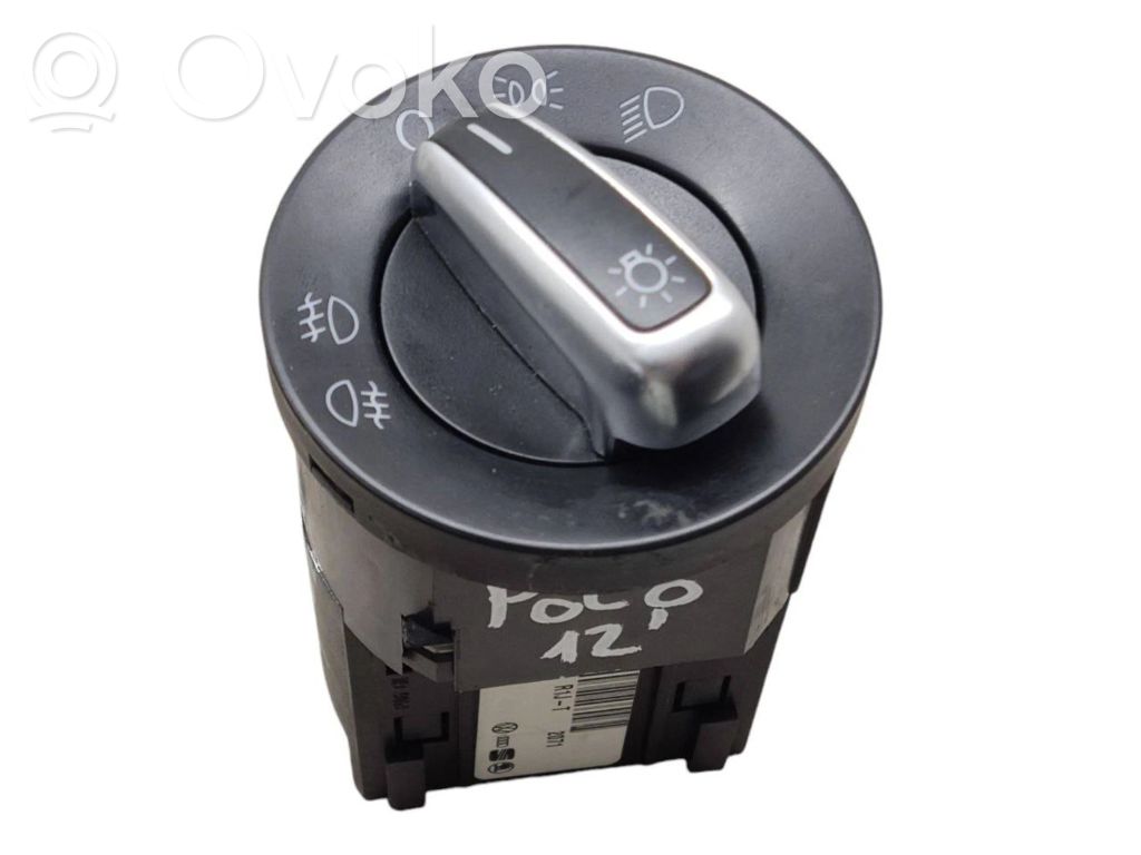 Volkswagen Polo V 6R Interruptor de luz 
