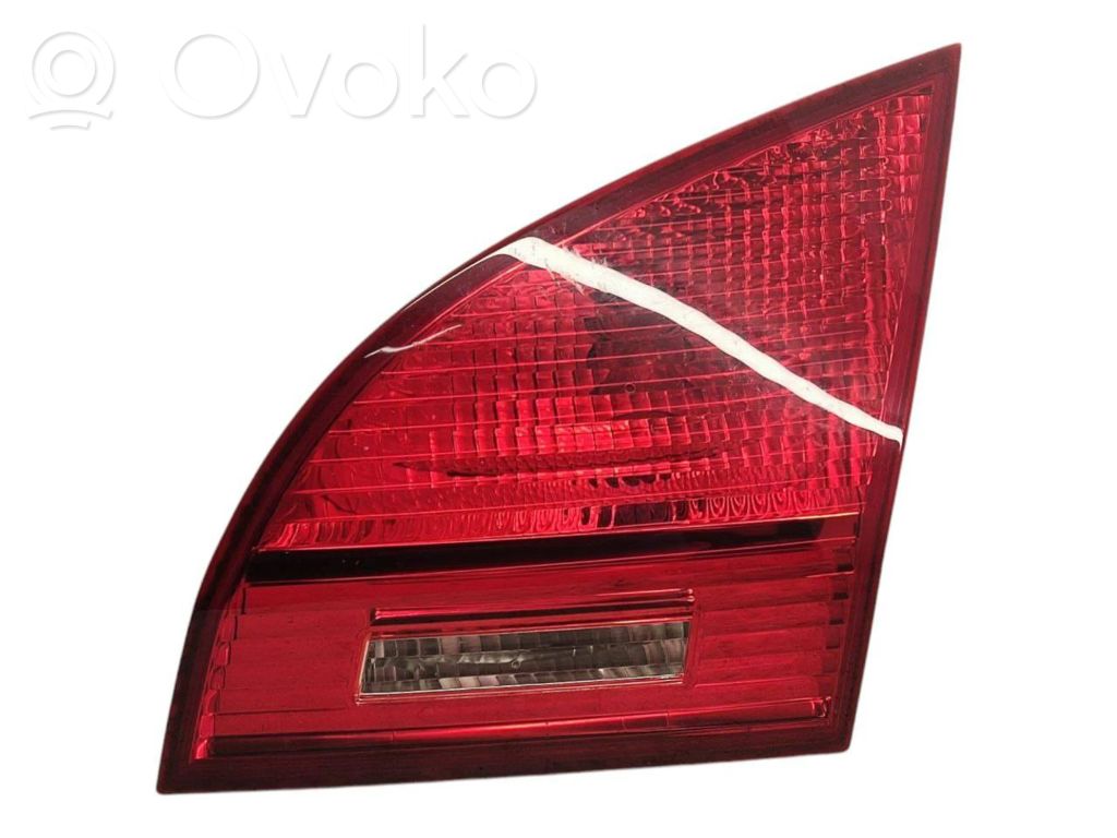 KIA Venga Feux arrière sur hayon 