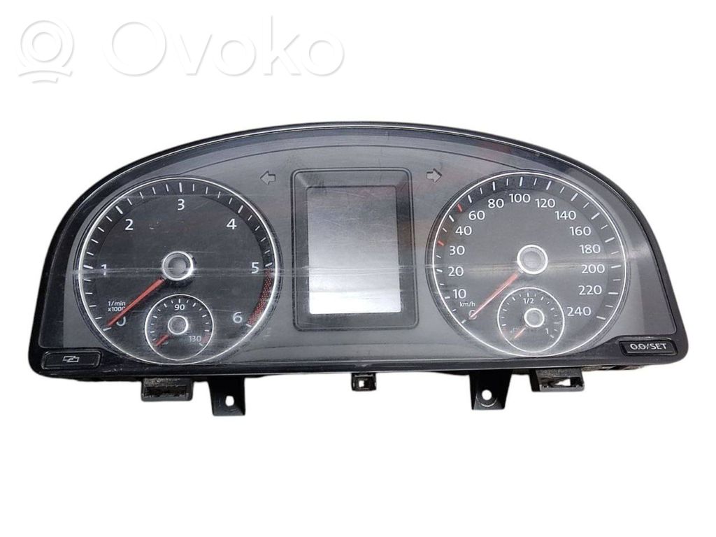 Volkswagen Caddy Spidometras (prietaisų skydelis) 