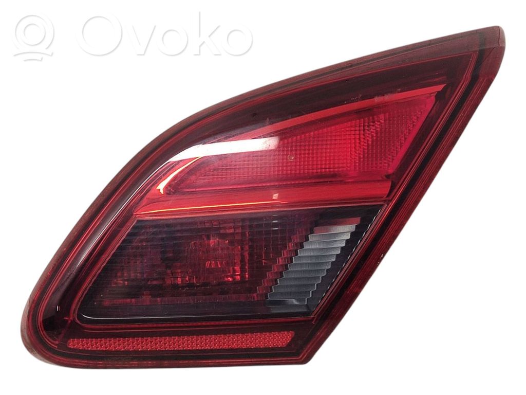 Tailgate rear/tail lights   13428462,460034366