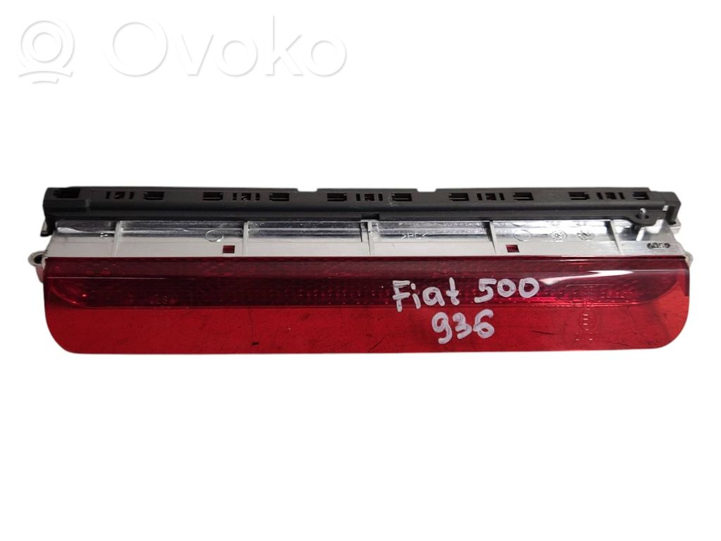 Fiat 500 Third/center stoplight 