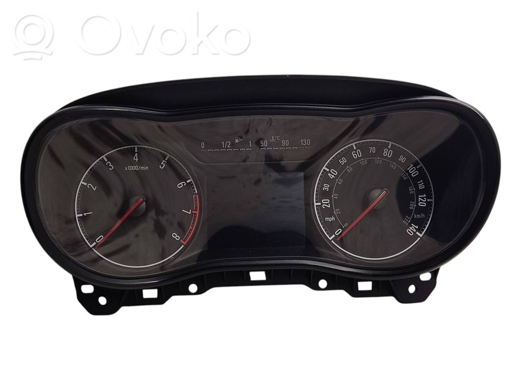 Opel Corsa E Speedometer (instrument cluster) 