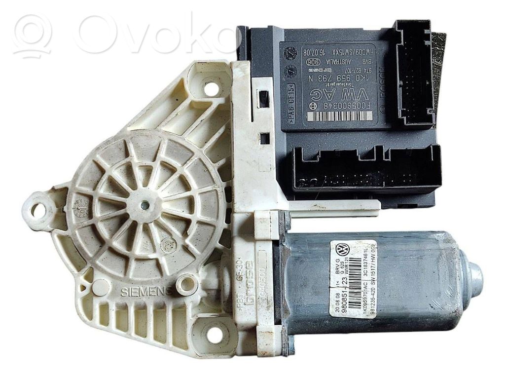 Volkswagen PASSAT B6 Silnik regulatora szyby drzwi przednich 
