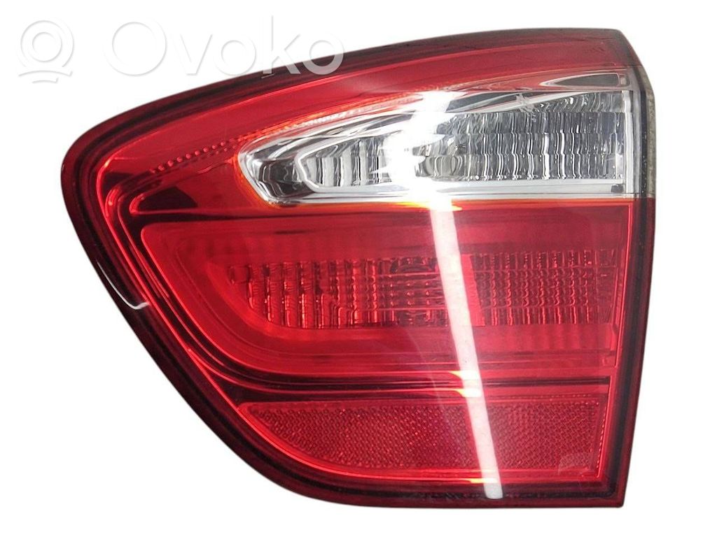 KIA Rio Tailgate rear/tail lights 