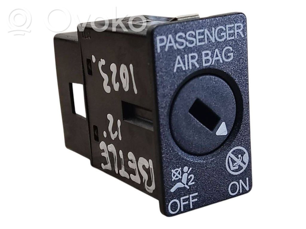 5C5919237 Audi A3 S3 8V Passenger airbag on/off switch, €4.99 | RRR