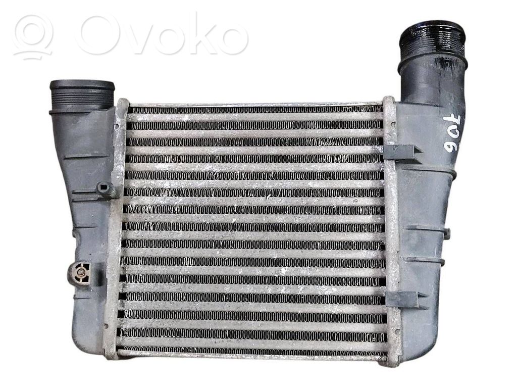 Audi A4 S4 B7 8E 8H Intercooler radiator 