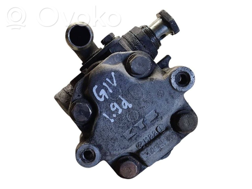 Volkswagen Golf IV Power steering pump 