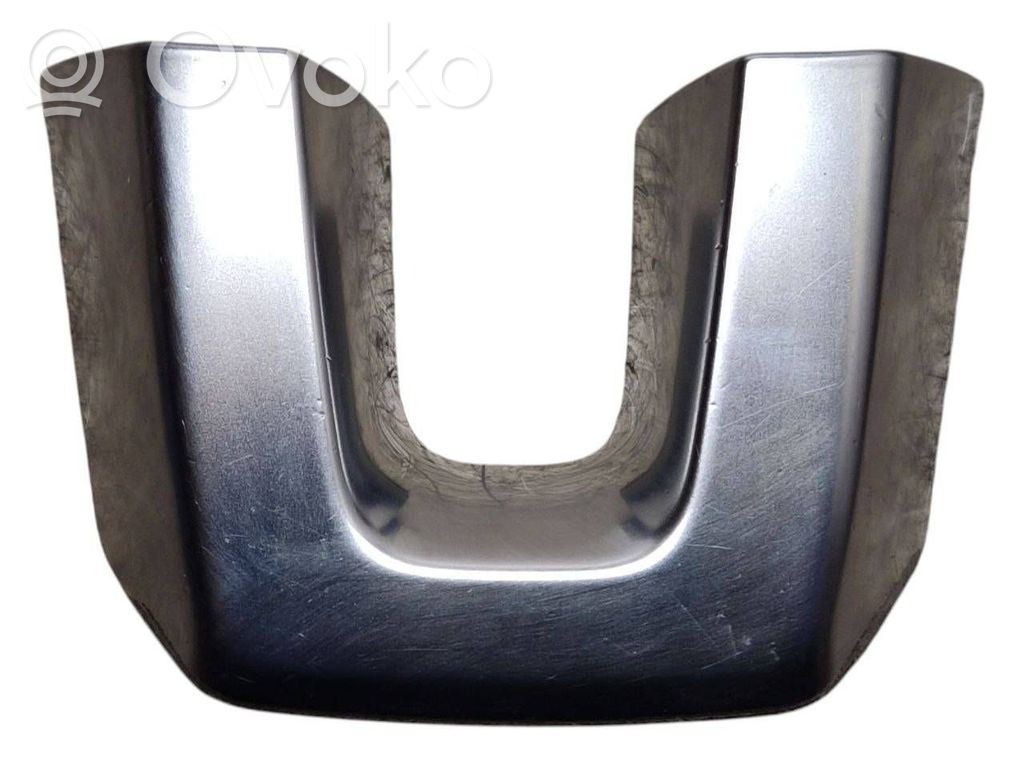 Volkswagen Scirocco Steering wheel trim 