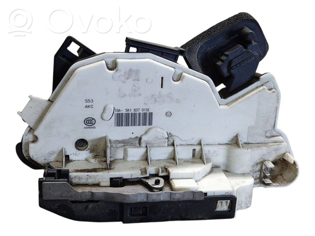 Volkswagen Golf VII Front door lock 