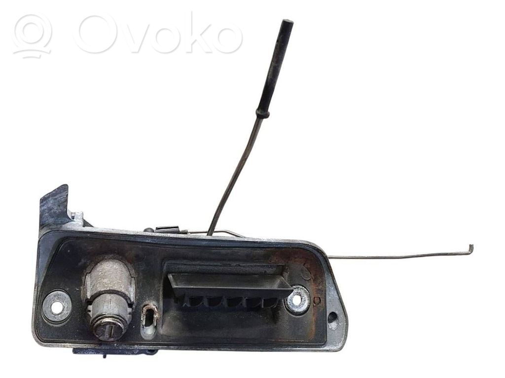 Volkswagen Caddy Zamek klapy tylnej / bagażnika 