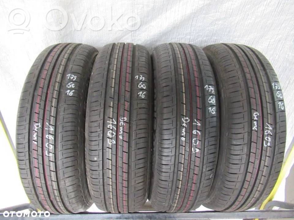 Acura SLX I Pneumatici estivi R16 