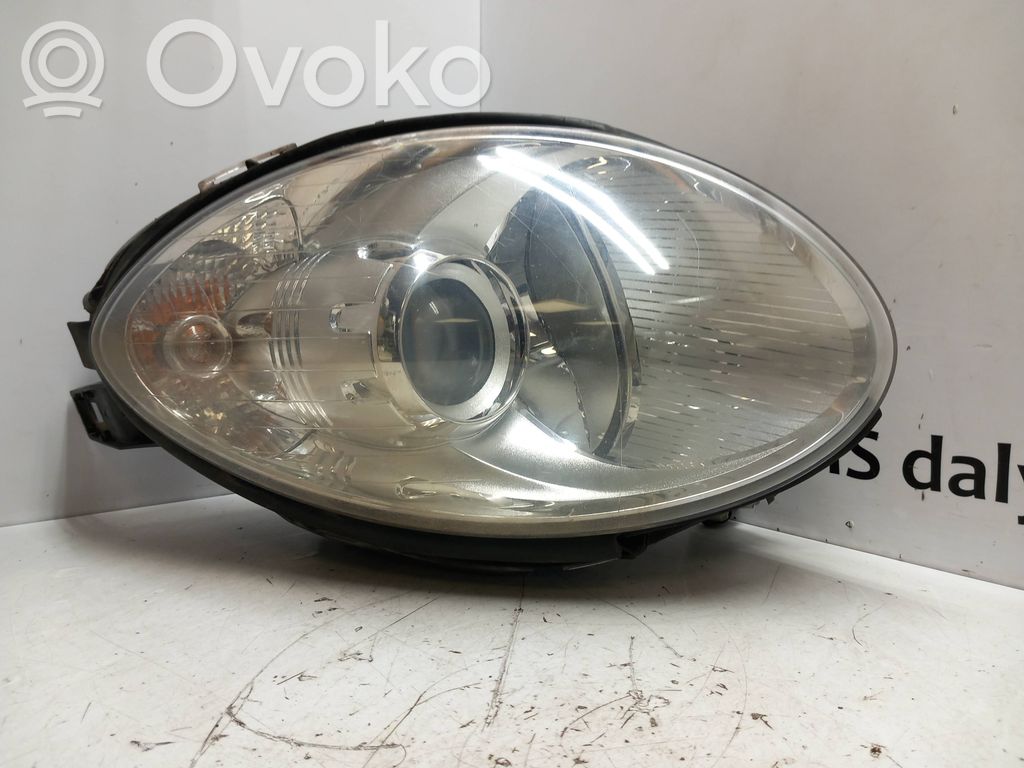Mercedes-Benz R W251 Lampa przednia 
