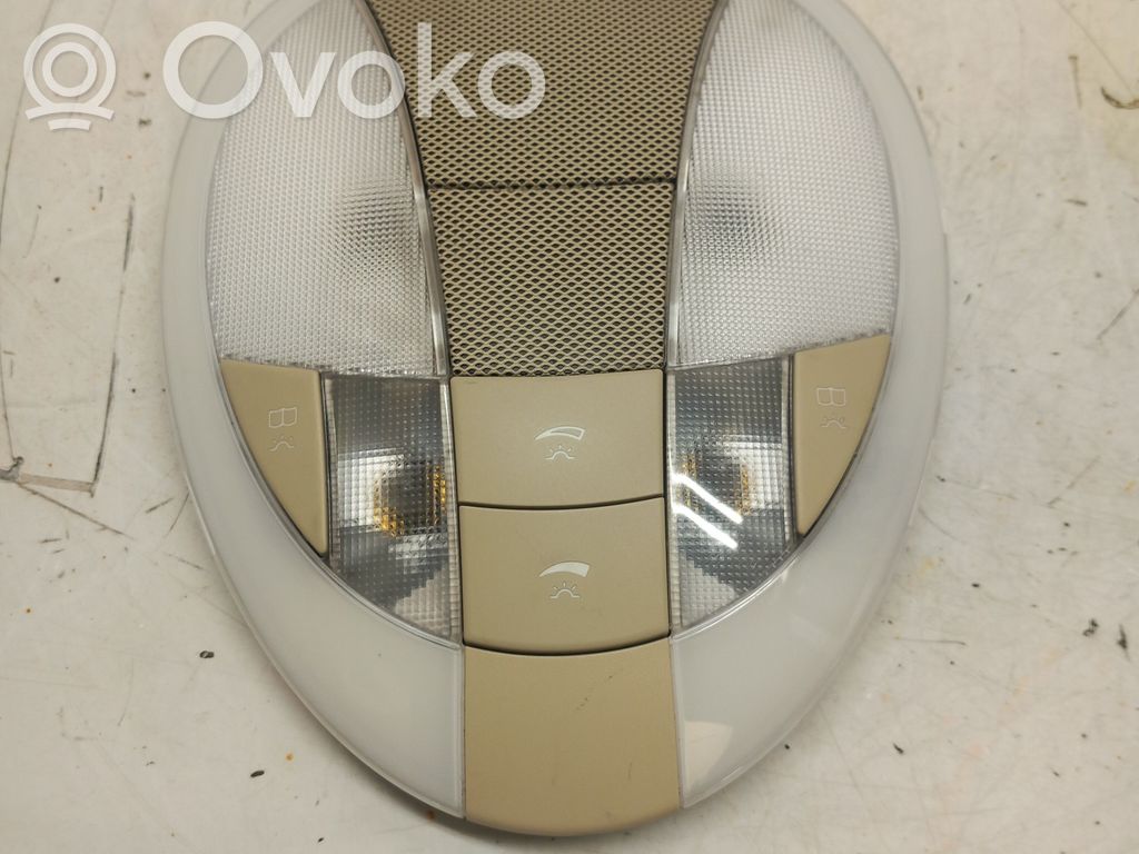 Mercedes-Benz E W211 Lampka podsufitki tylna 